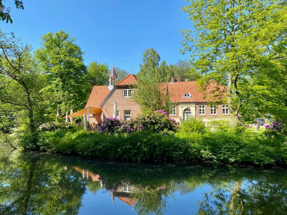 Wunderschöner Blick über den Rantzauer See zur Schlossinsel.